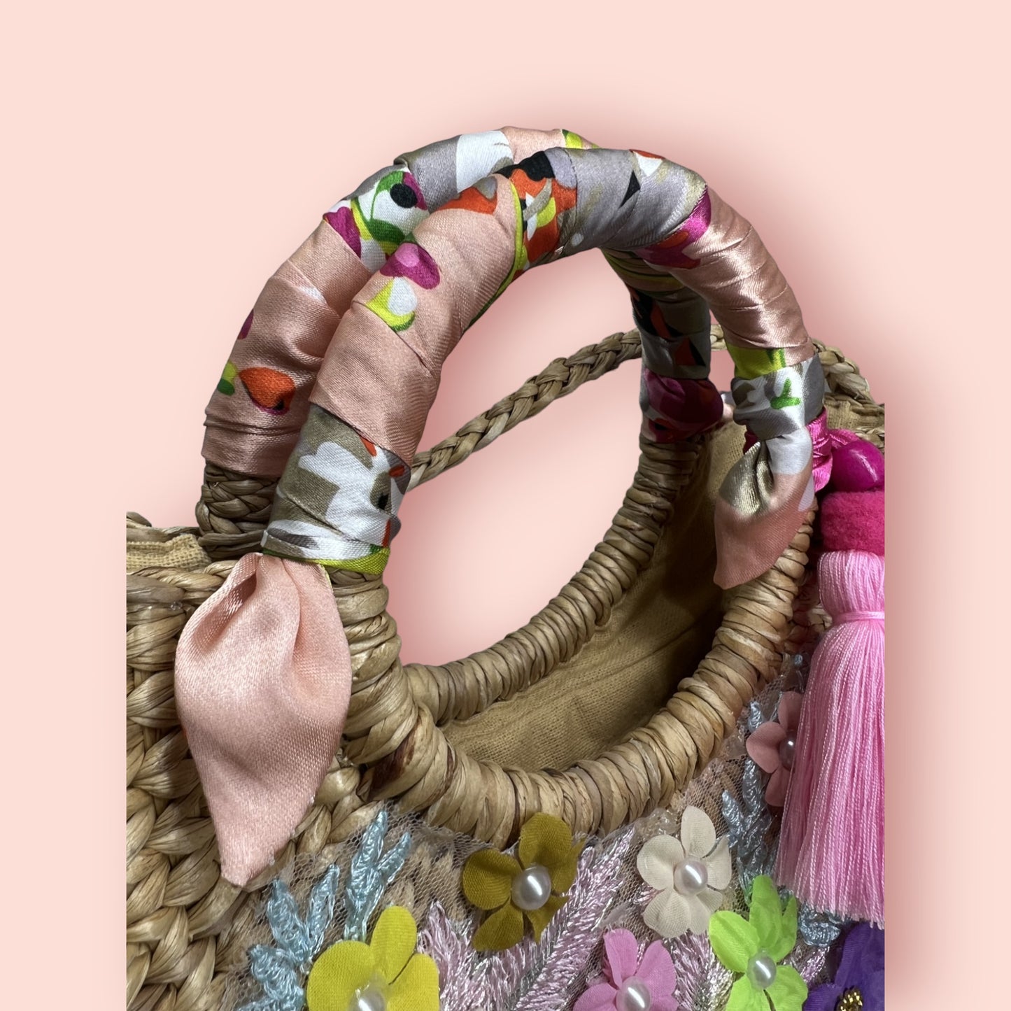 Cheerful Vivid Water Hyacinth Crossbody Woven Bag (Small) image 1